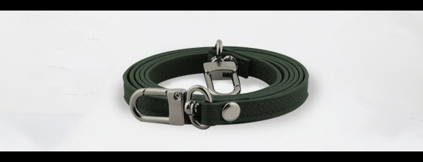 橄欖綠純牛皮側背帶 +TWD.$399