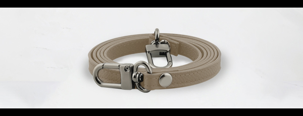 大象灰純牛皮側背帶 +TWD.$399